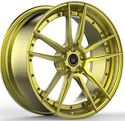 2-חישוקי מחשב מחושלים 23x11 צורת חישור מותאמת אישית וצבע זהב עבור Audi RS6 C8 עם קרמיקה